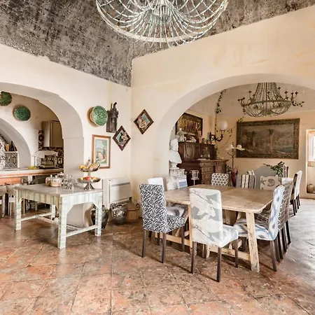 Casa vacanze Vip With Amazing View And Luxury Pool