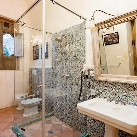 Casa vacanze Vip With Amazing View And Luxury Pool Positano